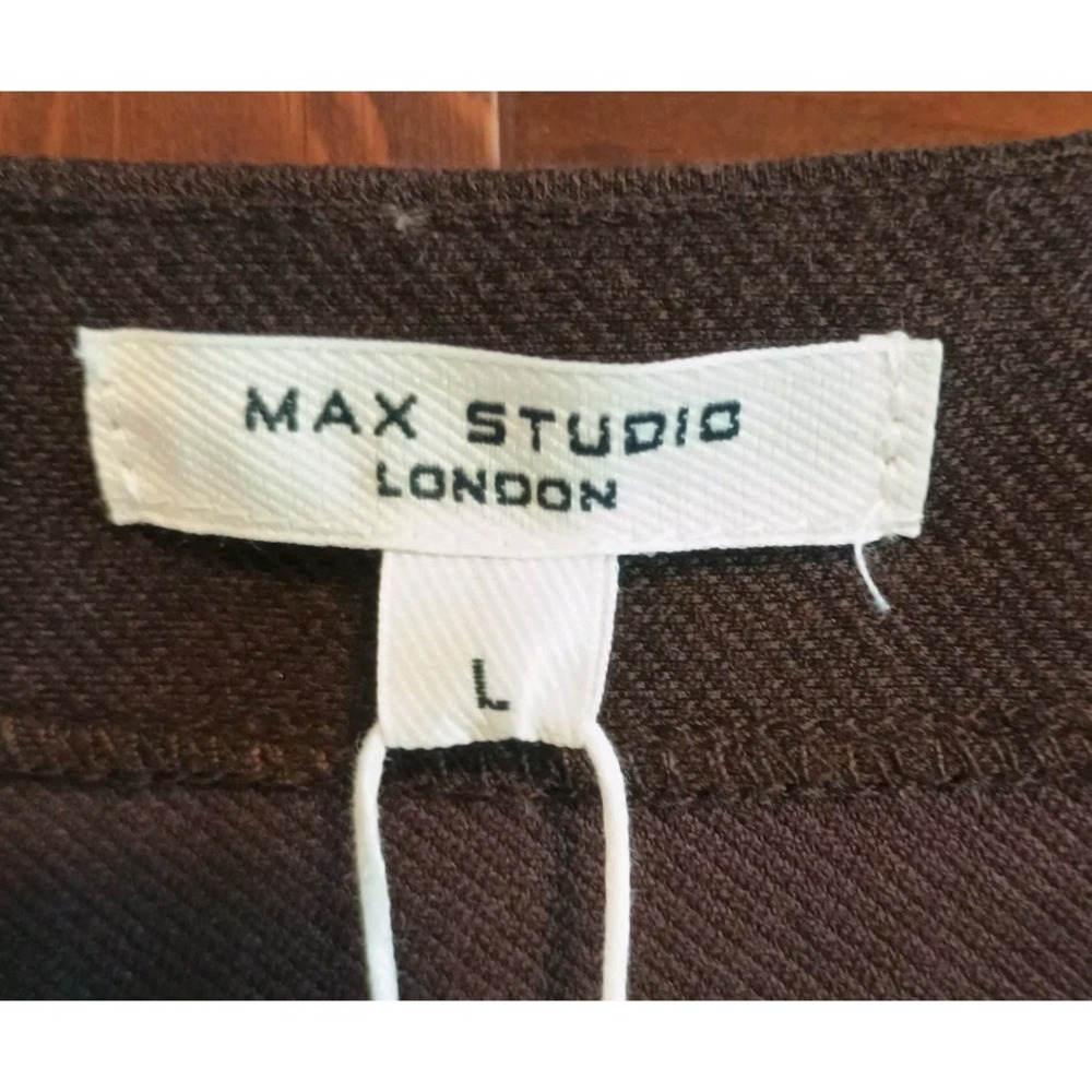 NWT Max Studio Chocolate Brown Vneck Top Blouse Sz Large Neutral Minimalist - Picture 3 of 6